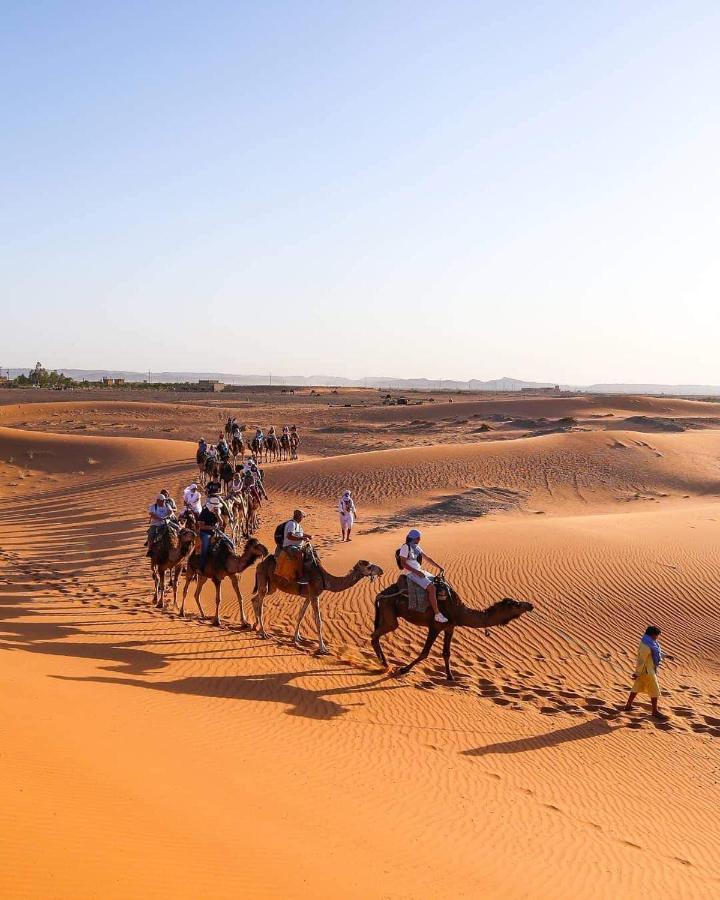 Sahara Dunes Luxury Camp Merzouga Extérieur photo
