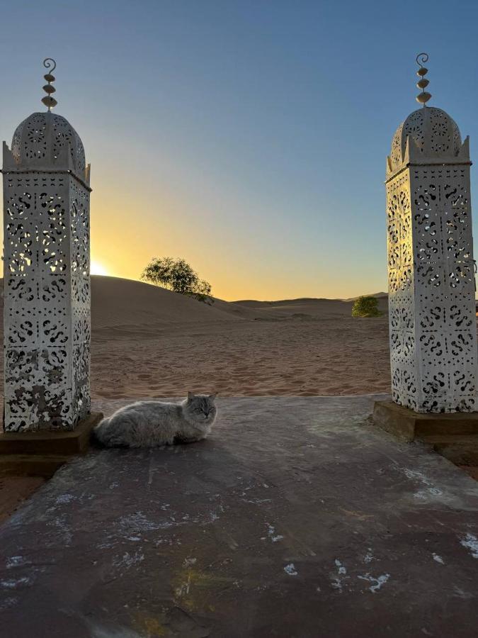 Sahara Dunes Luxury Camp Merzouga Extérieur photo